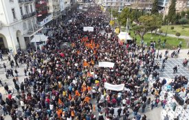 Enormes manifestações na Grécia contra o «crime» na ferrovia