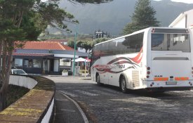  Sindicato denuncia salários em atraso em transportes do Pico