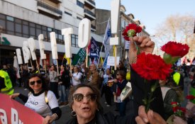  Sindicatos de professores desafiam imposição de serviços mínimos