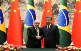 China reforça posição no tabuleiro internacional