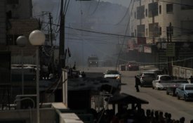 Forças israelitas lançam novo ataque em Jenin e tentam impedir socorro