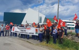 Trabalhadores da Barbot persistem em greve inédita