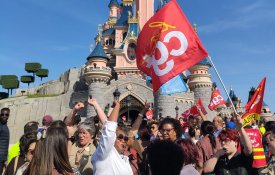 Luta «histórica» na Disneylândia de Paris