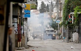  Forças israelitas matam um palestiniano em Nablus