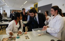 Estudantes do ensino profissional são afastados do Superior