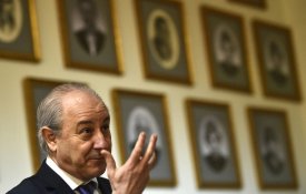 Rui Rio quer cortes nos serviços públicos em 2018