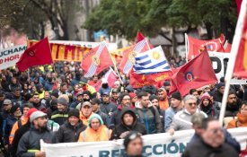 Trabalhadores uruguaios nas ruas denunciam «modelo de desigualdade» imposto