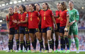 81 corajosas jogadoras espanholas renunciam à selecção