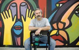 Chileno «Mono» González vai estar em Setúbal para falar de muralismo e de memória