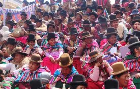 «Hoje as Bartolinas são milhares»: Bolívia homenageou líder aymara supliciada