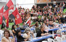  Mais de 500 sindicalistas participam na IV Conferência do STAL