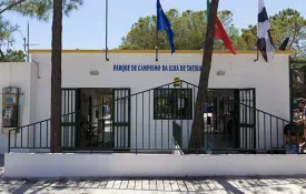 Câmara de Tavira decide entregar parque de campismo aos privados