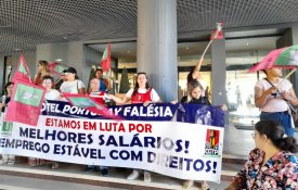 Primeiro dia de greve no Portobay Falésia por melhores salários e condições