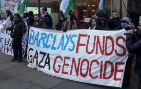 Barclays torna os clientes «cúmplices do genocídio israelita»