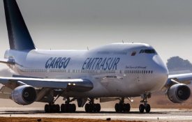 «Roubo descarado»: avião venezuelano retido em Buenos Aires levado para os EUA