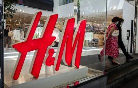 Sindicato lança campanha contra ataque aos direitos de maternidade na H&M