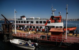 Privatizar a Transtejo ou renacionalizar a AMT?