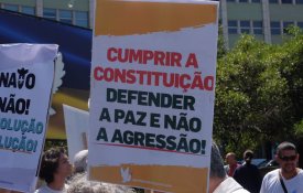 A Descolonização e a Centralidade da luta pela Paz