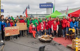 Sindicatos belgas destacam «êxito» da greve e afirmam que é preciso mudar de rumo