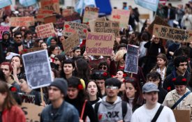 «Venha Quem Vier, Não Recuamos». Estudantes do Ensino Superior dão o mote