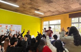 Estudante do 10.º ano suspensa na secundária de Sesimbra por Reunião Geral de Alunos