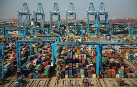 China insta EUA a acabar com a imposição de tarifas unilaterais