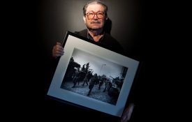 Morreu Eduardo Gageiro, o homem que captou a revolução com a sua lente
