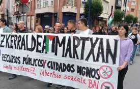 Manifestação no País Basco contra a guerra, a precariedade e a pobreza