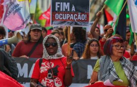 Marchar rumo à Assembleia para exigir o reconhecimento da Palestina