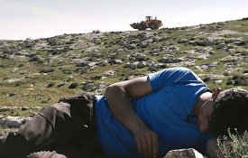 Colono israelita mata activista participante em «No Other Land»