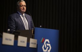 «Banco é Caixa» e também é sinónimo de más condições de trabalho