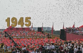 O povo chinês defenderá o progresso e o desenvolvimento pacífico, afirma Xi