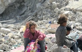 Israel intensifica ofensiva contra a Cidade de Gaza
