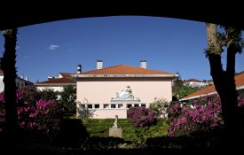 Médicos alertam para «colapso» da Maternidade Bissaya Barreto, em Coimbra