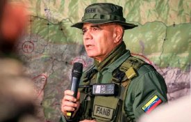 Aviões de guerra dos EUA junto à costa venezuelana são «ameaça directa»