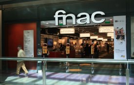 Fnac Portugal coloca mais de 1600 trabalhadores em lay-off