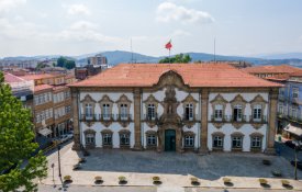 Trabalhadores da AGERE entregaram reivindicações à Câmara de Braga