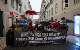 Propinas: coragem e bravura estudantil derrotaram o Governo