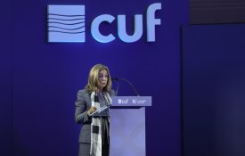 Pela calada, Governo empurra dois hospitais do SNS para fora da esfera pública