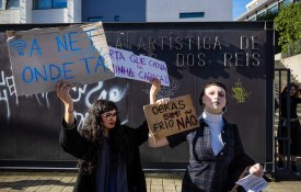 «Não te deixes ficar! Luta já!». Estudantes do secundário têm uma palavra a dizer