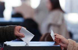 Seguro e Ventura na 2.ª volta, com a derrota dos candidatos que se colaram ao Governo