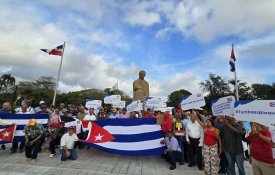 Apoio firme a Cuba na República Dominicana