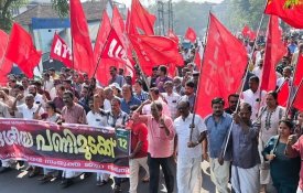 Mais de 300 milhões de trabalhadores constroem greve geral histórica na Índia