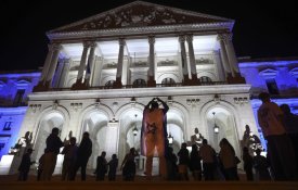 Grupo parlamentar de cumplicidade com os crimes de Israel já se reuniu