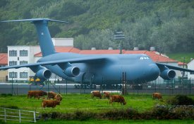 PCP questiona Governo sobre movimento de aeronaves norte-americanas na Base das Lajes