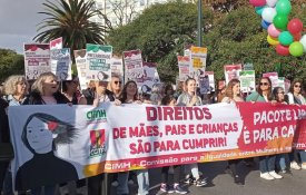 A luta pela igualdade vai estar na rua até 8 de Março