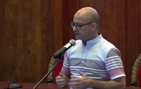 Em Montevideu, apelo a criar uma nova civilização face à barbárie neoliberal