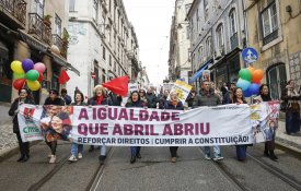 Mulheres exigem «efectiva igualdade na vida»