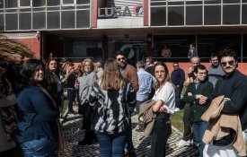 Trabalhadores querem a Lusa livre de interferências políticas e partem para a greve