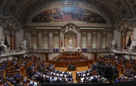 Identidade de género: direita com agenda tenebrosa para desviar o foco dos problemas